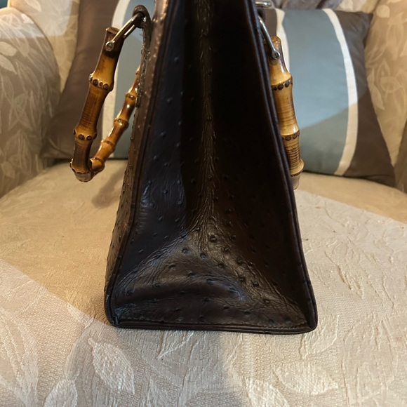 Beautiful Ostrich Dooney and Bourke purse with bamboo handles - Picture 5 of 8